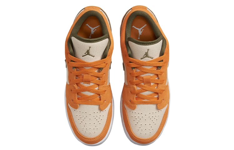 Jordan Air Jordan 1 Low GS — фото 11