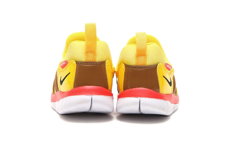 Nike Dynamo Free SE — фото 11