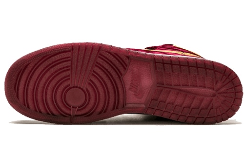 Jordan Air Jordan 1 Ret Hi PREM HC GG VELVET GS — фото 10