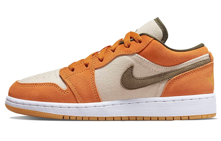 Jordan Air Jordan 1 Low GS — фото 8