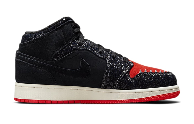 Jordan Air Jordan 1 Mid SE "Siempre Familia" GS — фото 8