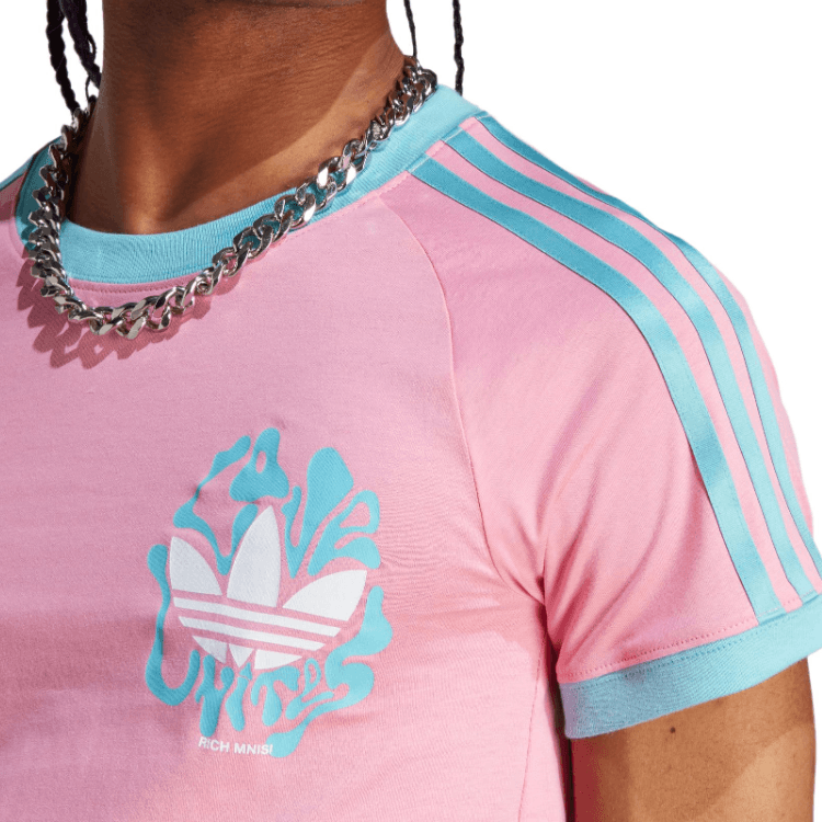 Adidas originals PRIDE RM 3 Logo T — фото 5