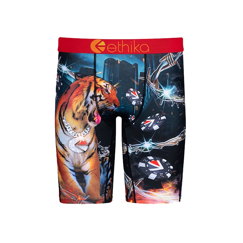 Одежда Ethika