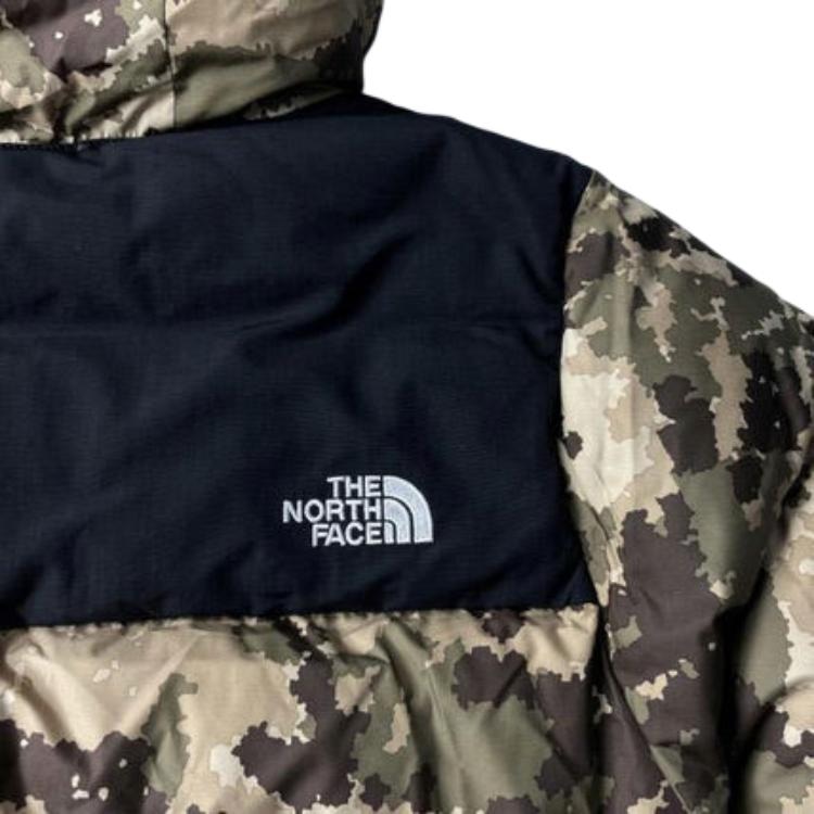 The North Face Logo Camo Down Jacket — фото 2