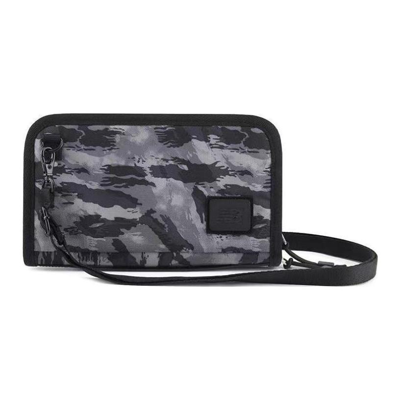 Сумки New Balance Zipper Crossbody Bag