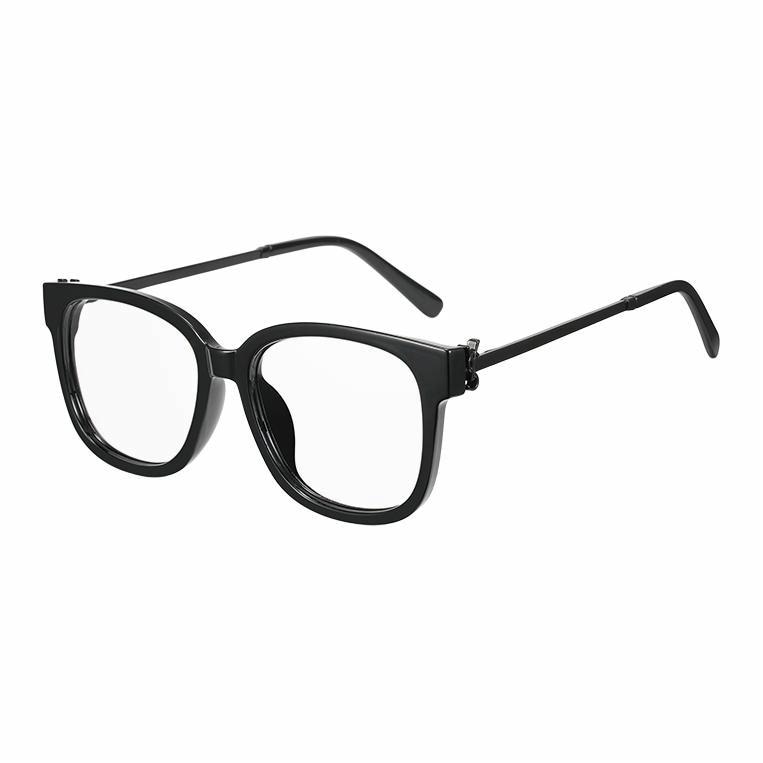 CYXUS TR90