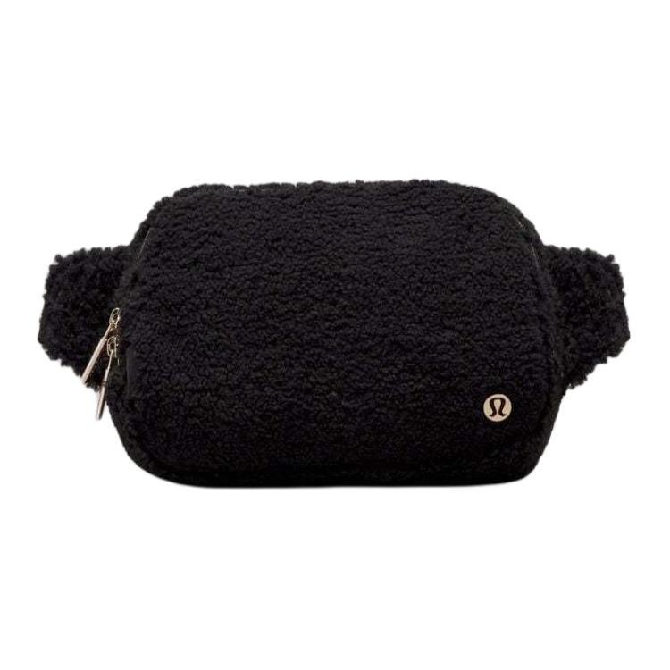 lululemon/露露乐蒙 lululemon Everywhere Logo Large Belt Bag Black Gold