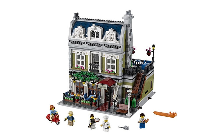 Lego Creator Parisian Restaurant 10243