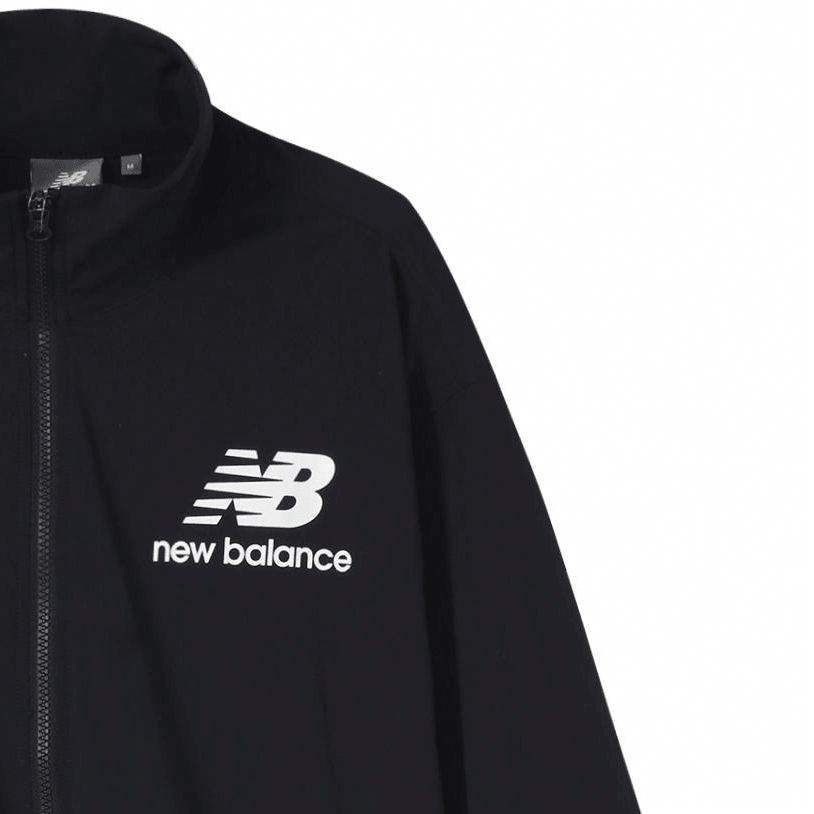 New Balance Куртка (Арт. NAA24031-BK) — фото 2