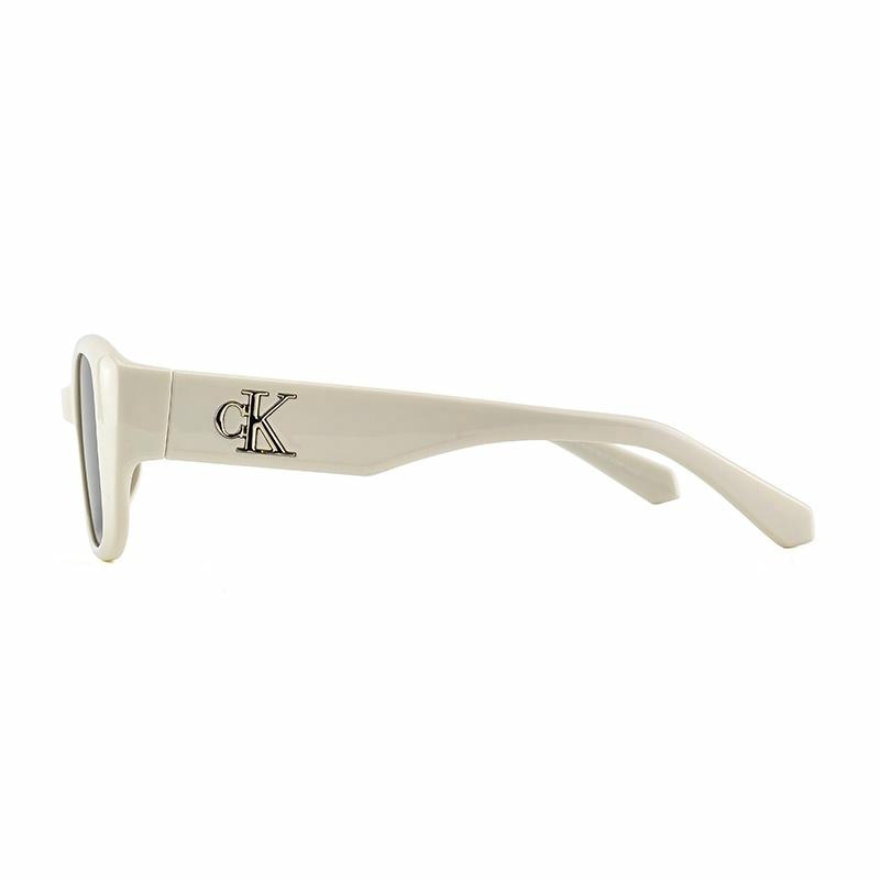 Calvin Klein Cat Eye Sunglasses — фото 5