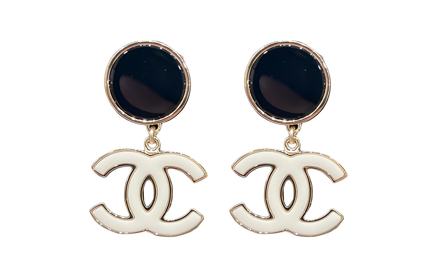 Аксессуары Chanel