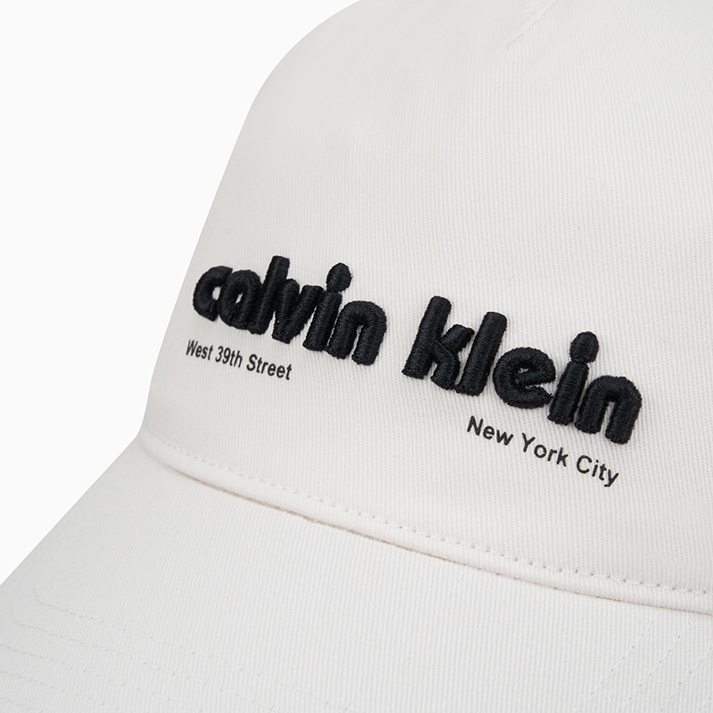 Calvin Klein Classic Embroidered Cap Moonlight White — фото 3