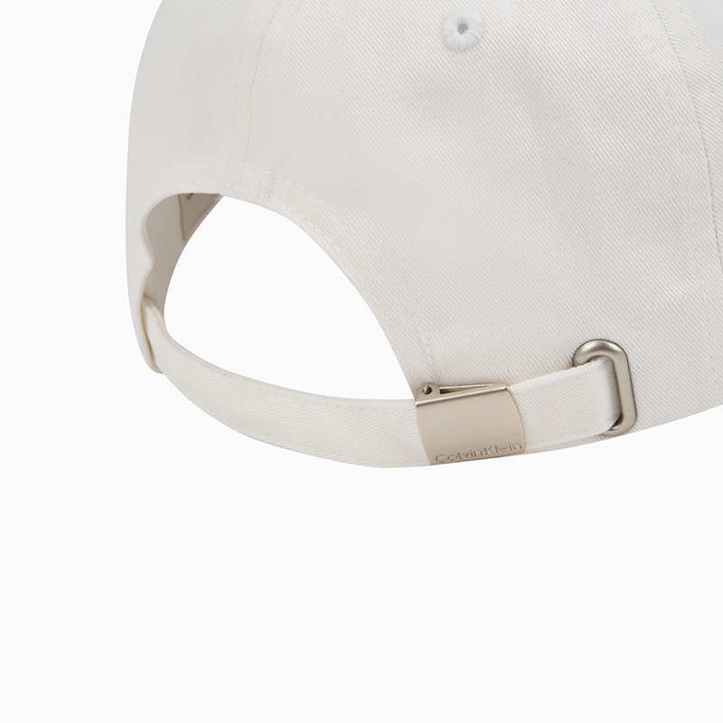 Calvin Klein Classic Embroidered Cap Moonlight White — фото 4