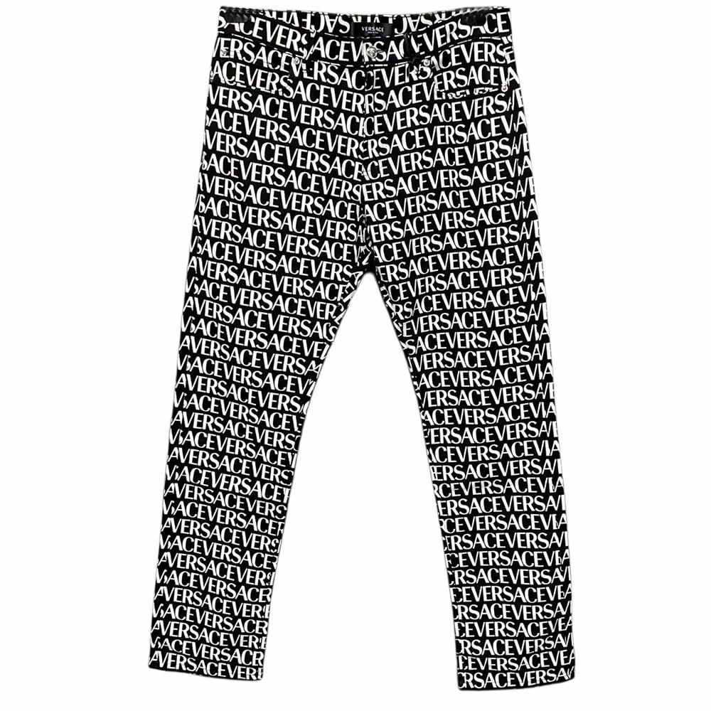 Versace FW24 Logo