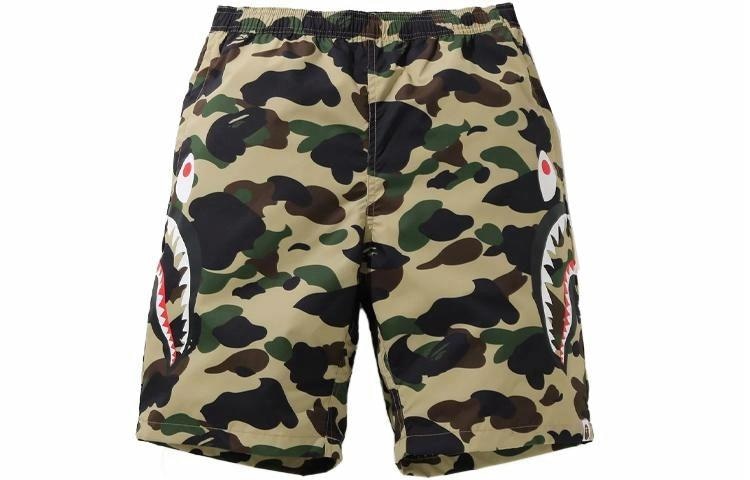 A BATHING APE 1St Camo Shorts — фото 3