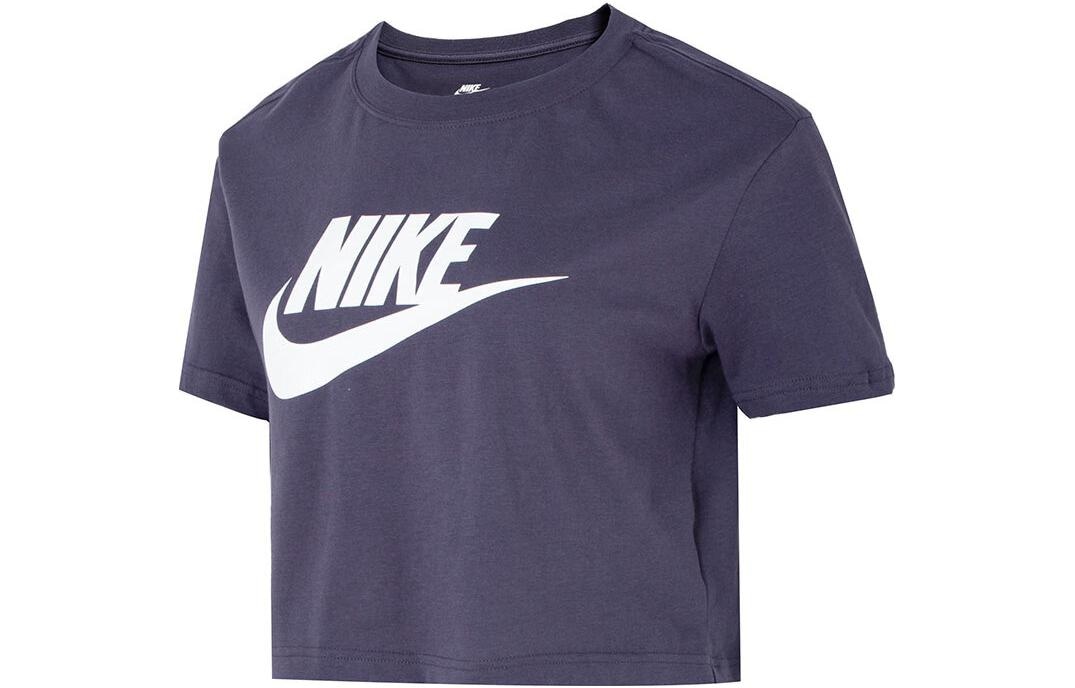 Nike Sportswear Essential T