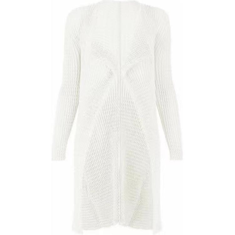 Топы Issey Miyake