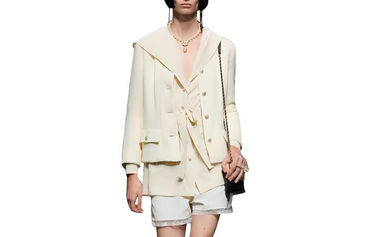Одежда Chanel