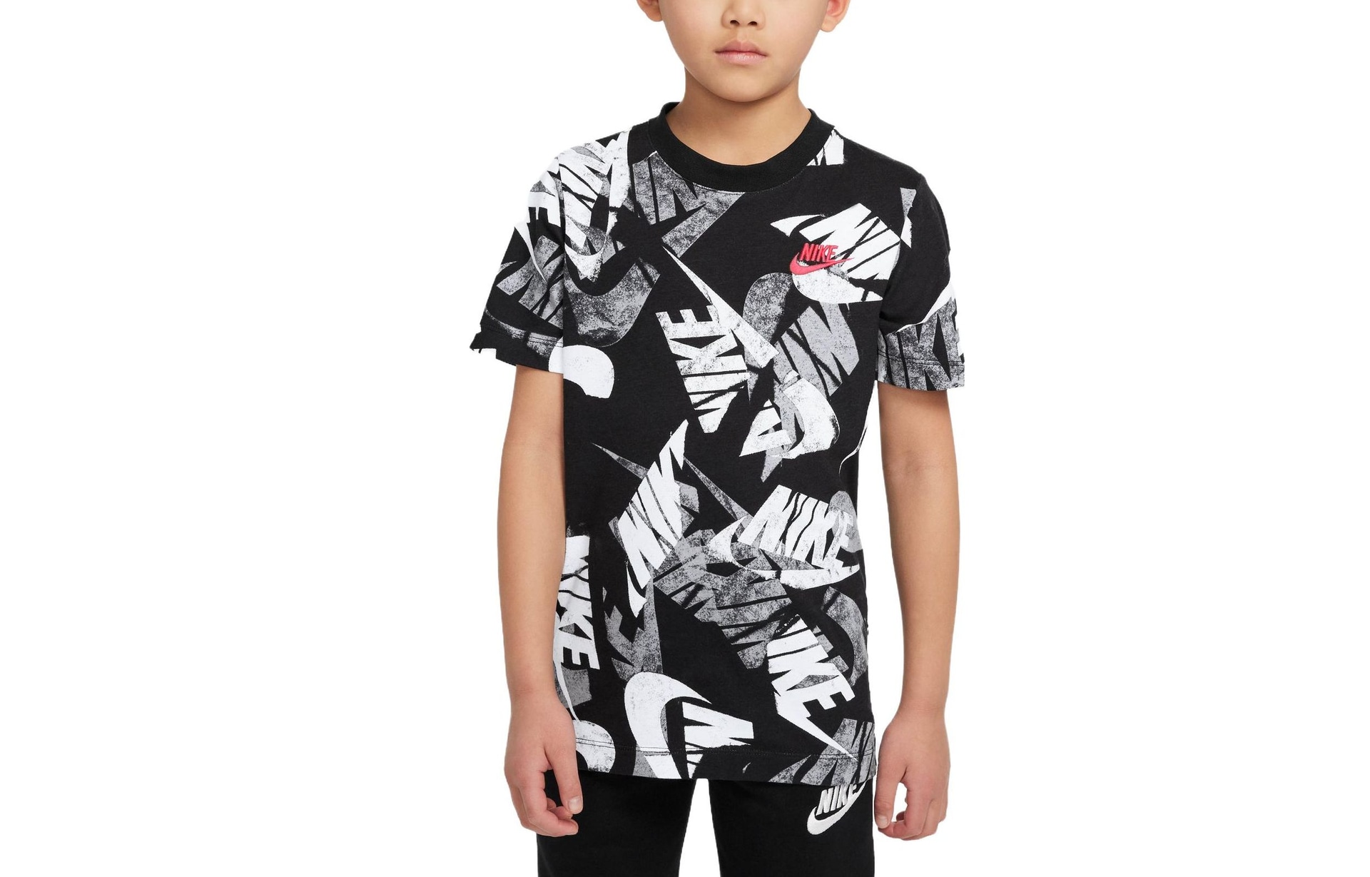 Футболка Nike Sportswear LogoT