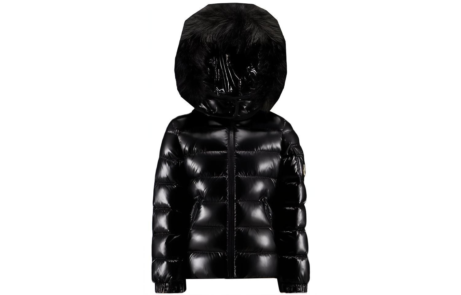 Moncler FW22 Logo