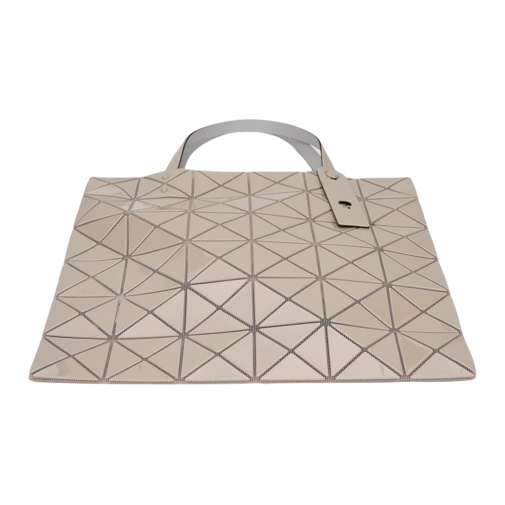 Issey Miyake 5 LUCENT PVC Tote — фото 5