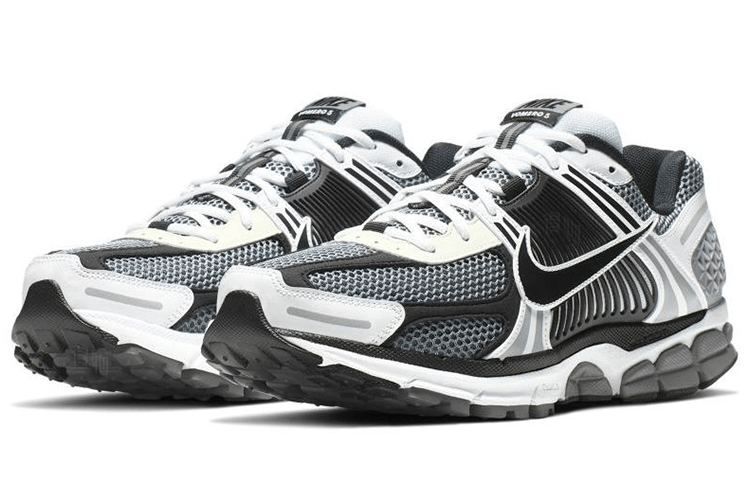 Nike Air Zoom Vomero 5 SE SP — фото 7