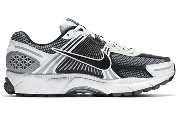 Nike Air Zoom Vomero 5 SE SP — фото 6