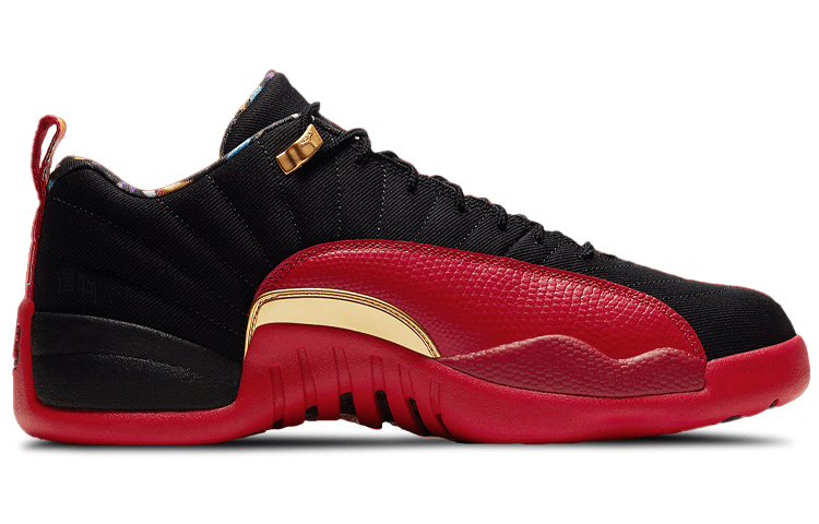 Jordan Air Jordan 12 Retro Low SE "Black and Metallic Gold" — фото 7