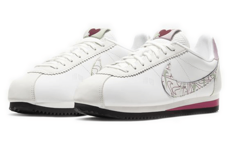 Nike Cortez SE "Valentine's Day" — фото 8