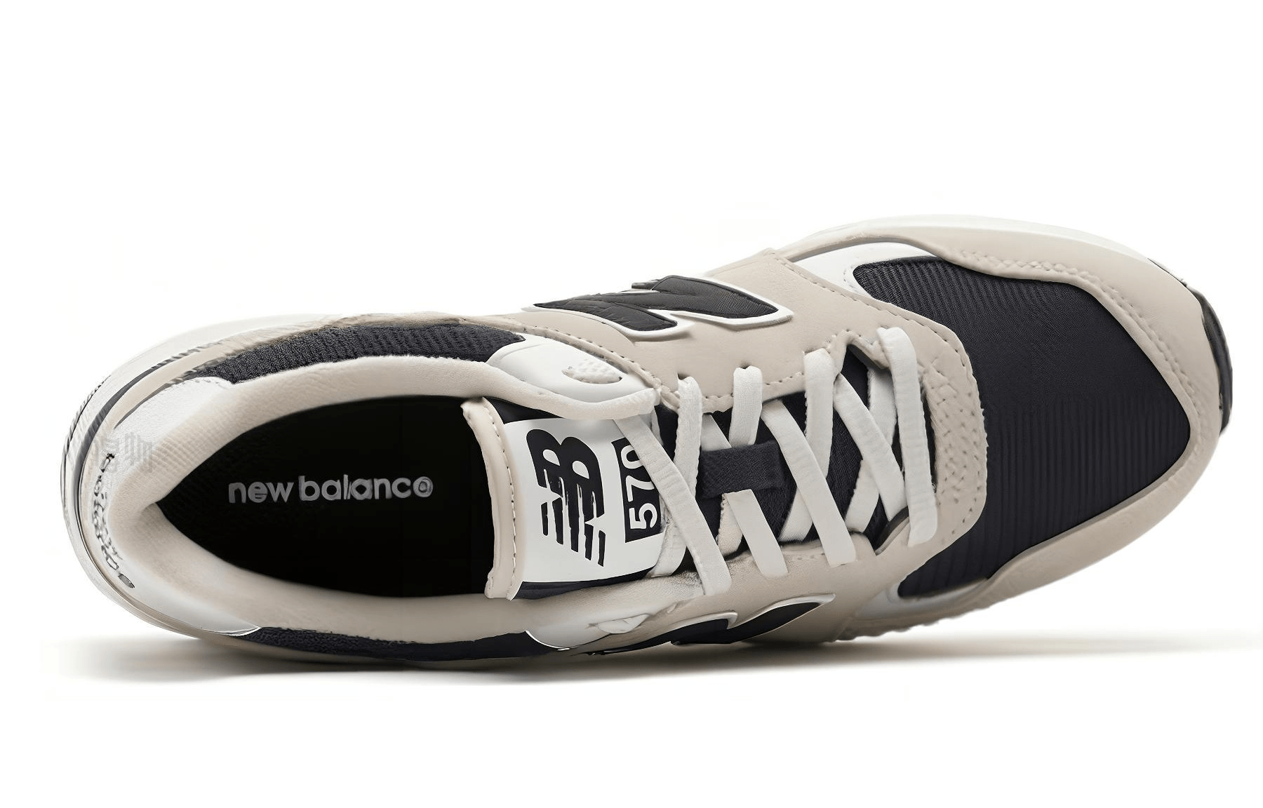 New Balance 570 Off White Black — фото 7