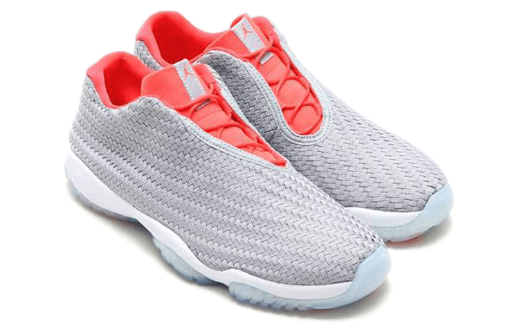 Jordan Future Low 'Wolf Grey Infrared' — фото 5