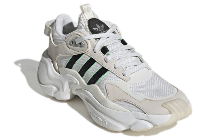 adidas originals adidas Magmur Runner — фото 9