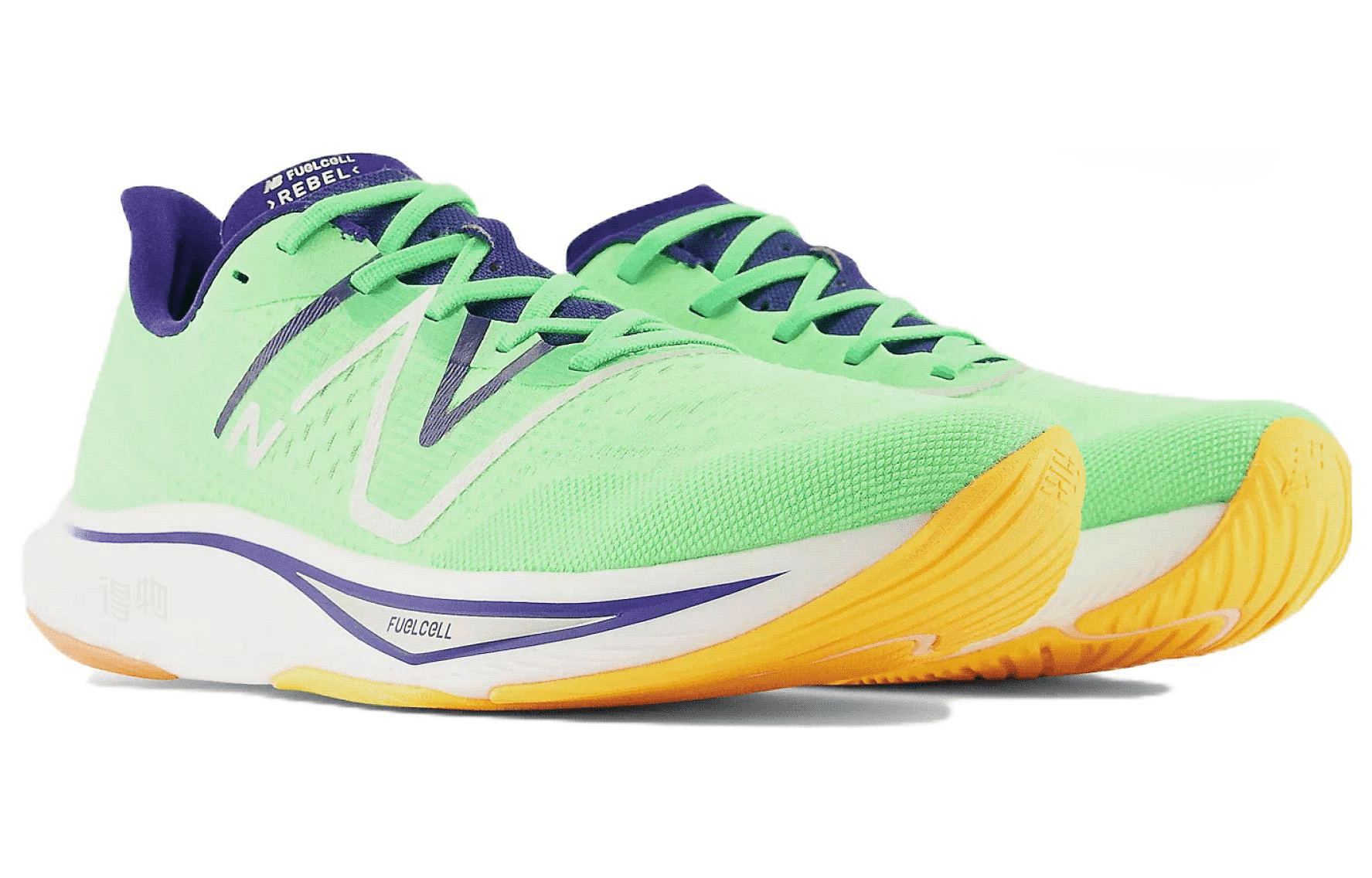 New Balance FuelCell Rebel v3 — фото 8