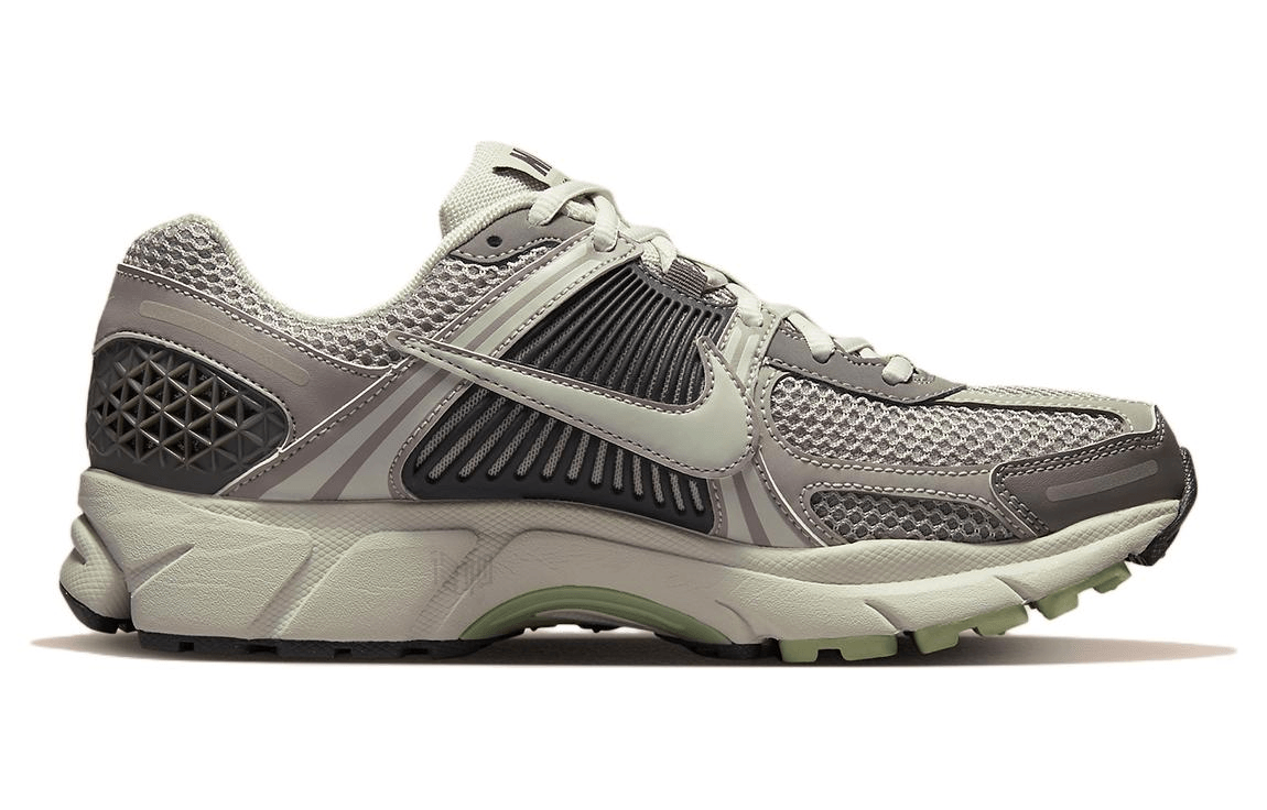 Nike Air Zoom Vomero 5 Grey Black — фото 6