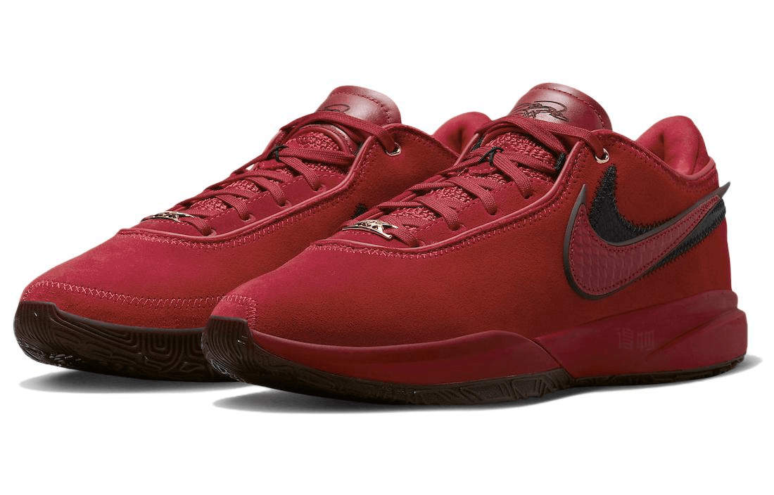Nike LeBron 20 "Liverpool" — фото 8