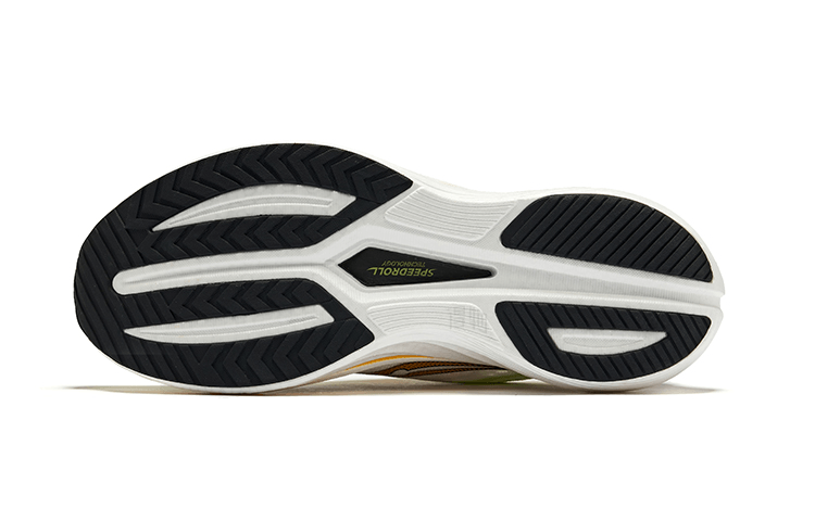 Saucony Carbon Plate Racing Trainer — фото 4