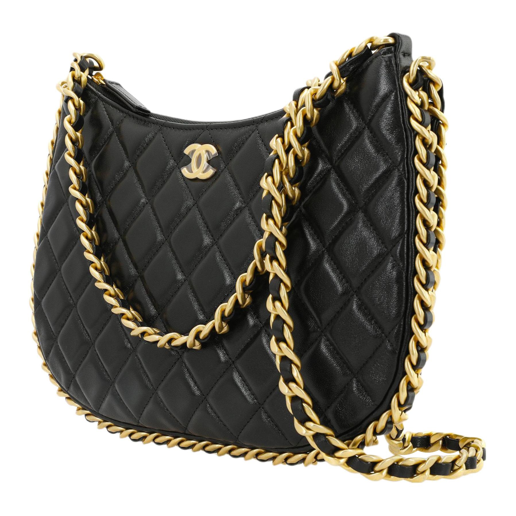 Chanel 23B Hobo — фото 1