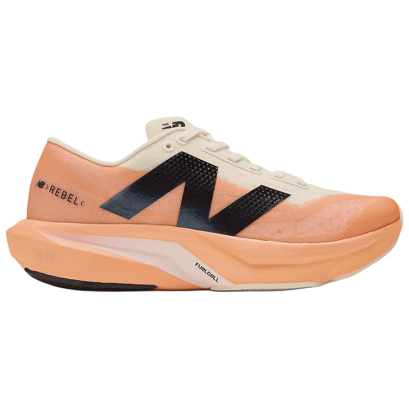 New Balance FuelCell Rebel v4 — фото 1