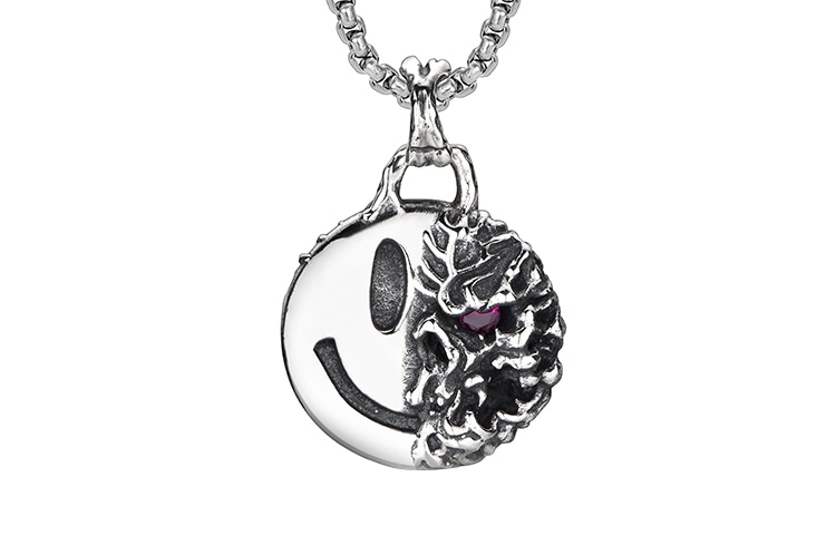 IDEAGEMER Smiley Face Necklace