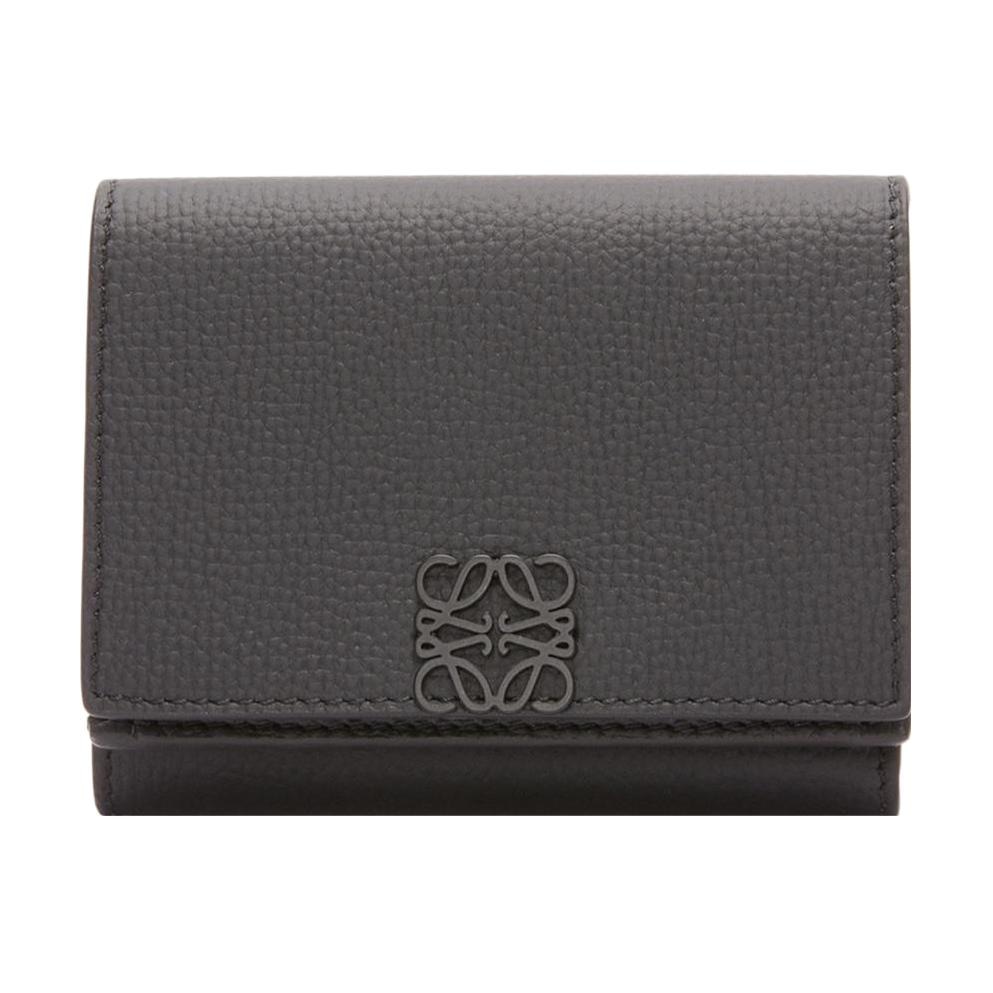 LOEWE Anagram