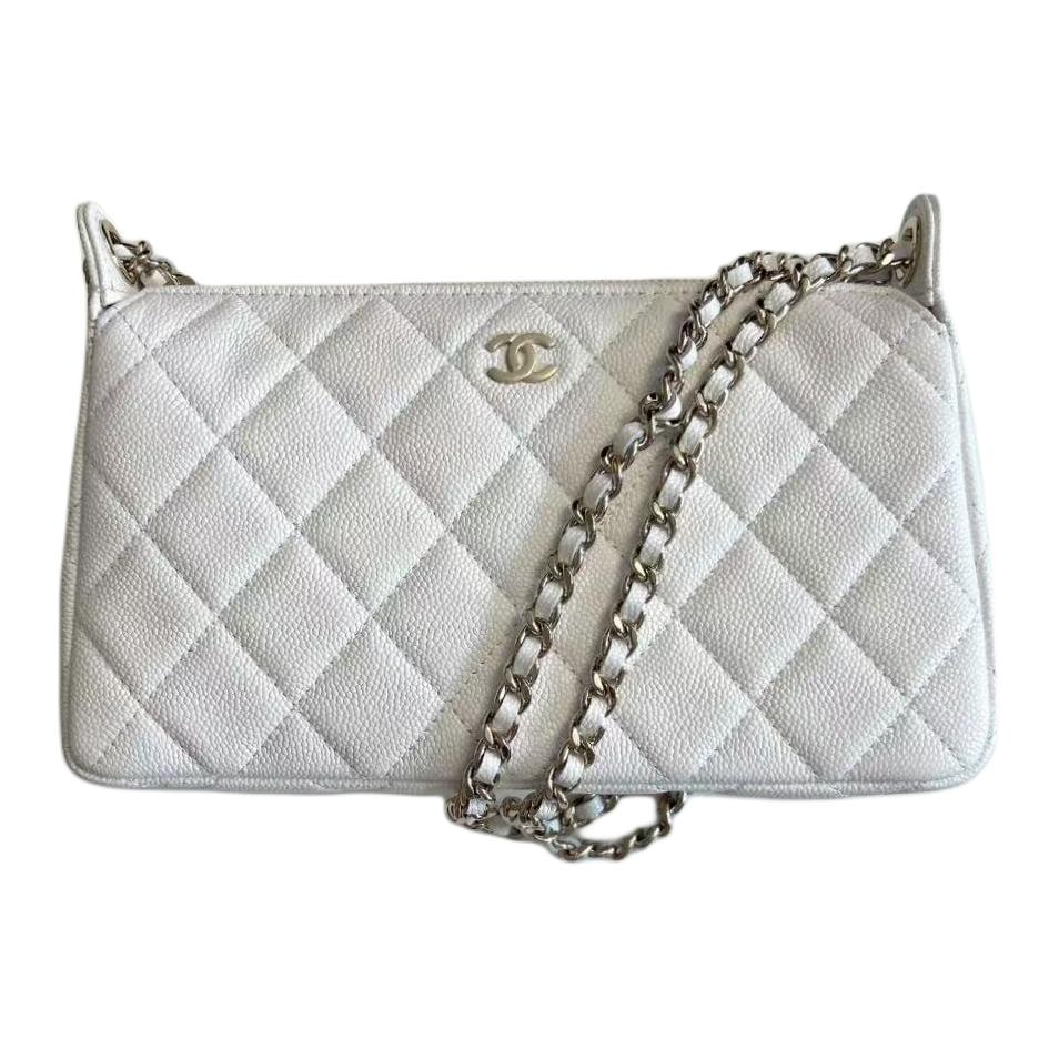 Chanel 25B C Logo HOBO — фото 5