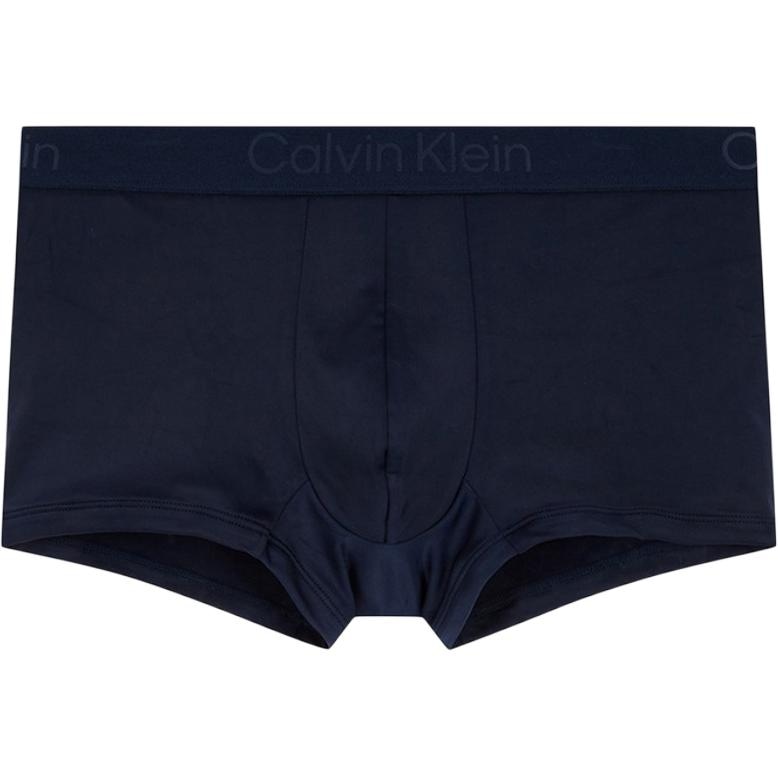 Одежда Calvin Klein