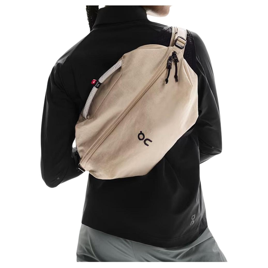 On 9L Adjustable Waist Bag Beige — фото 3