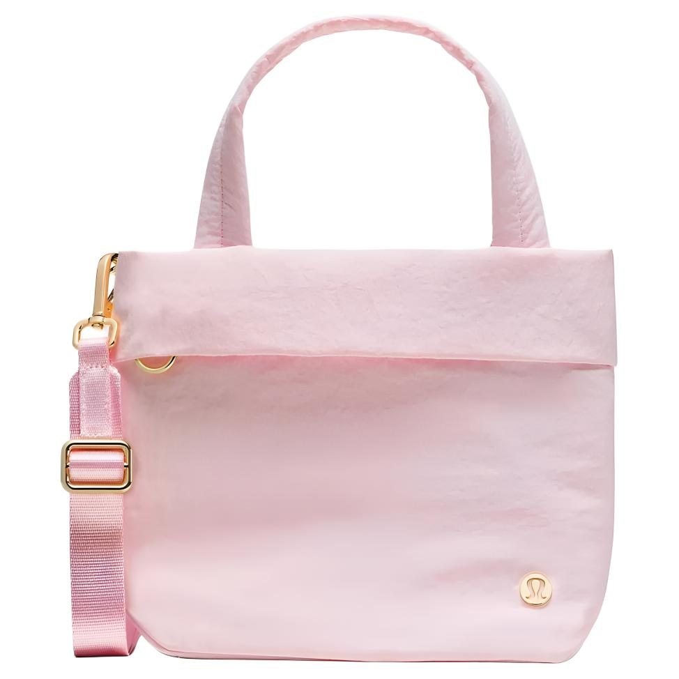 Сумки Lululemon On My Level 5L Pink