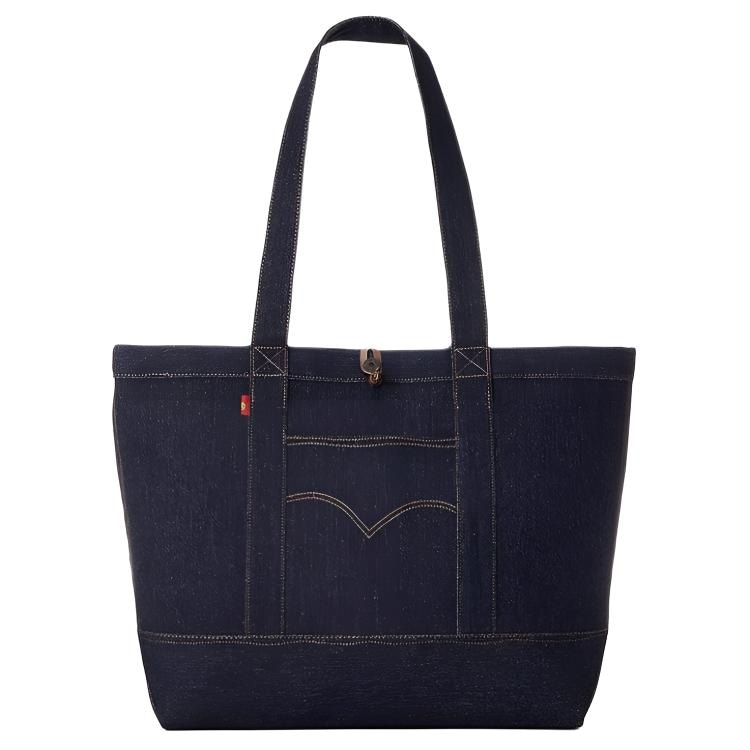 Levi’s Red™