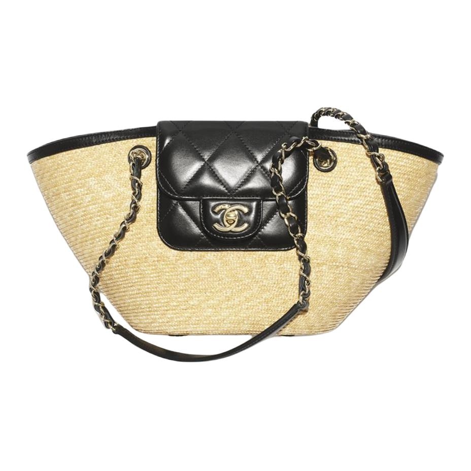 Сумки Chanel 26C C Logo Tote