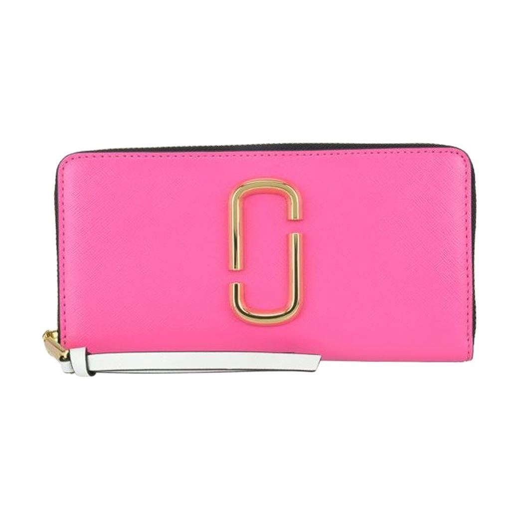 MARC JACOBS