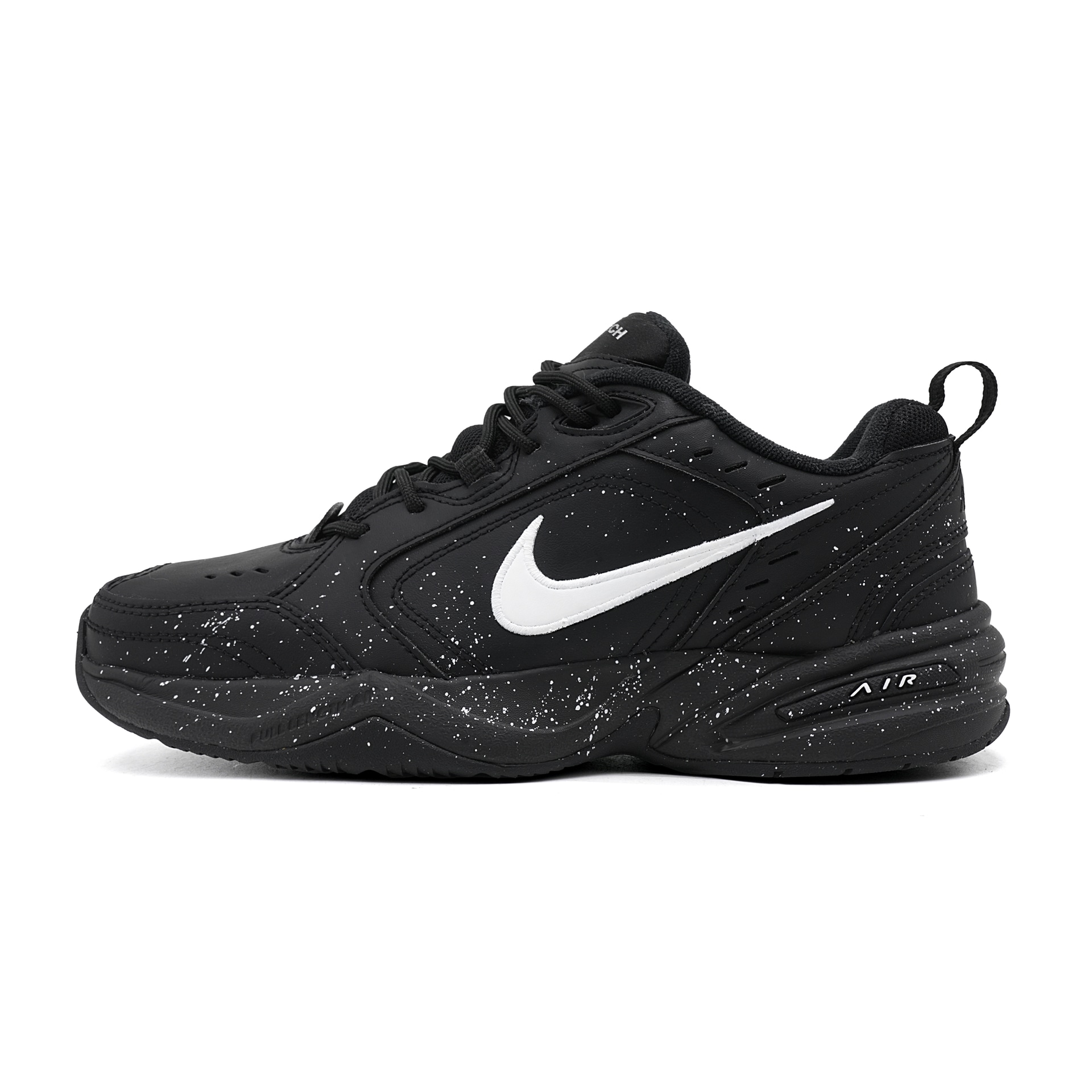 Nike Air Monarch 4