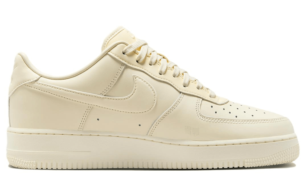 Nike Air Force 1 "Coconut Milk" — фото 1