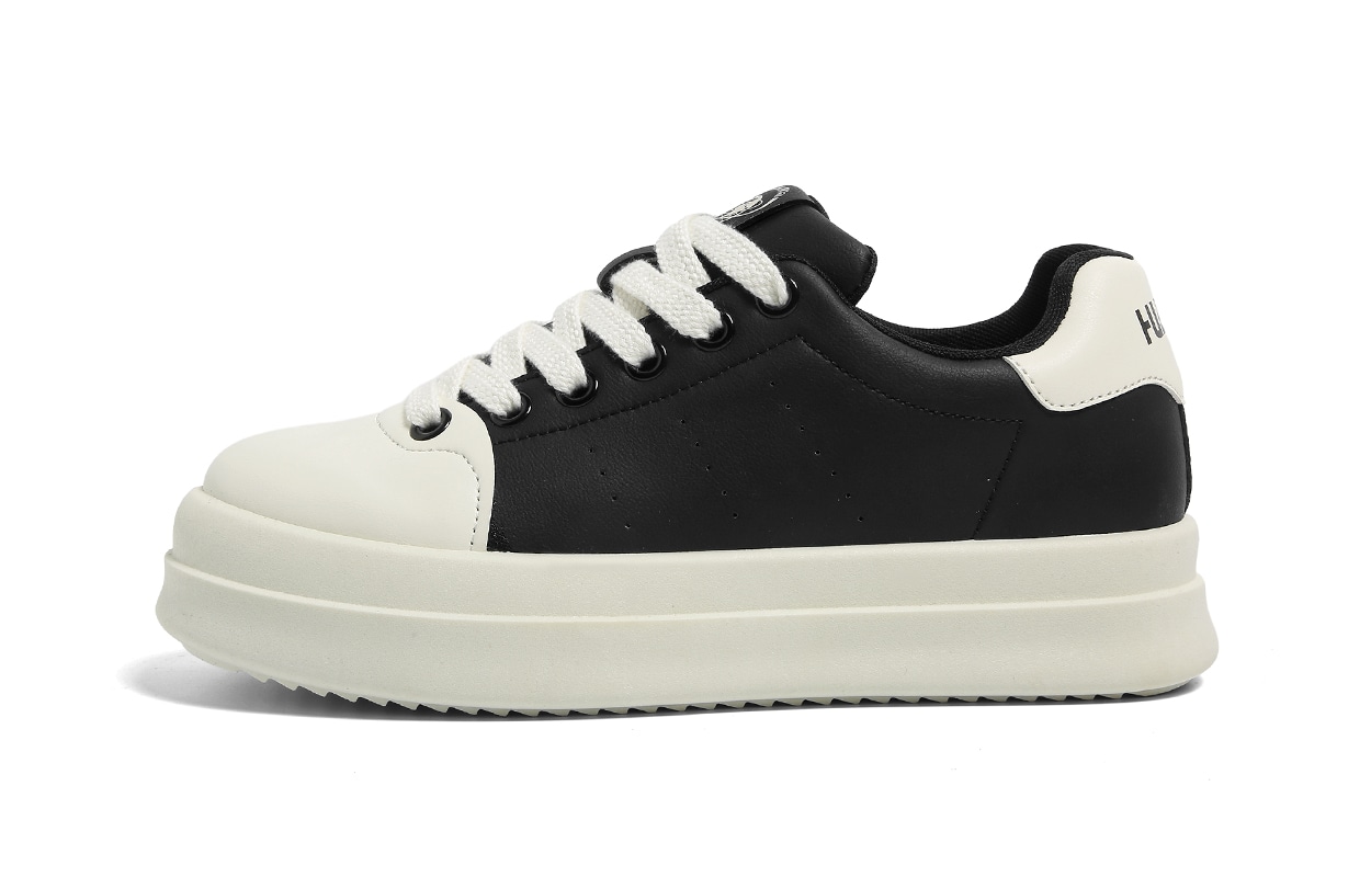 环球 HUANQIU HUANQIU Classic Retro Low-Top Sneakers